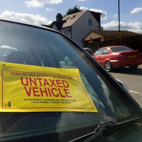 Mumbai Local Train Travel Eligibility & Information